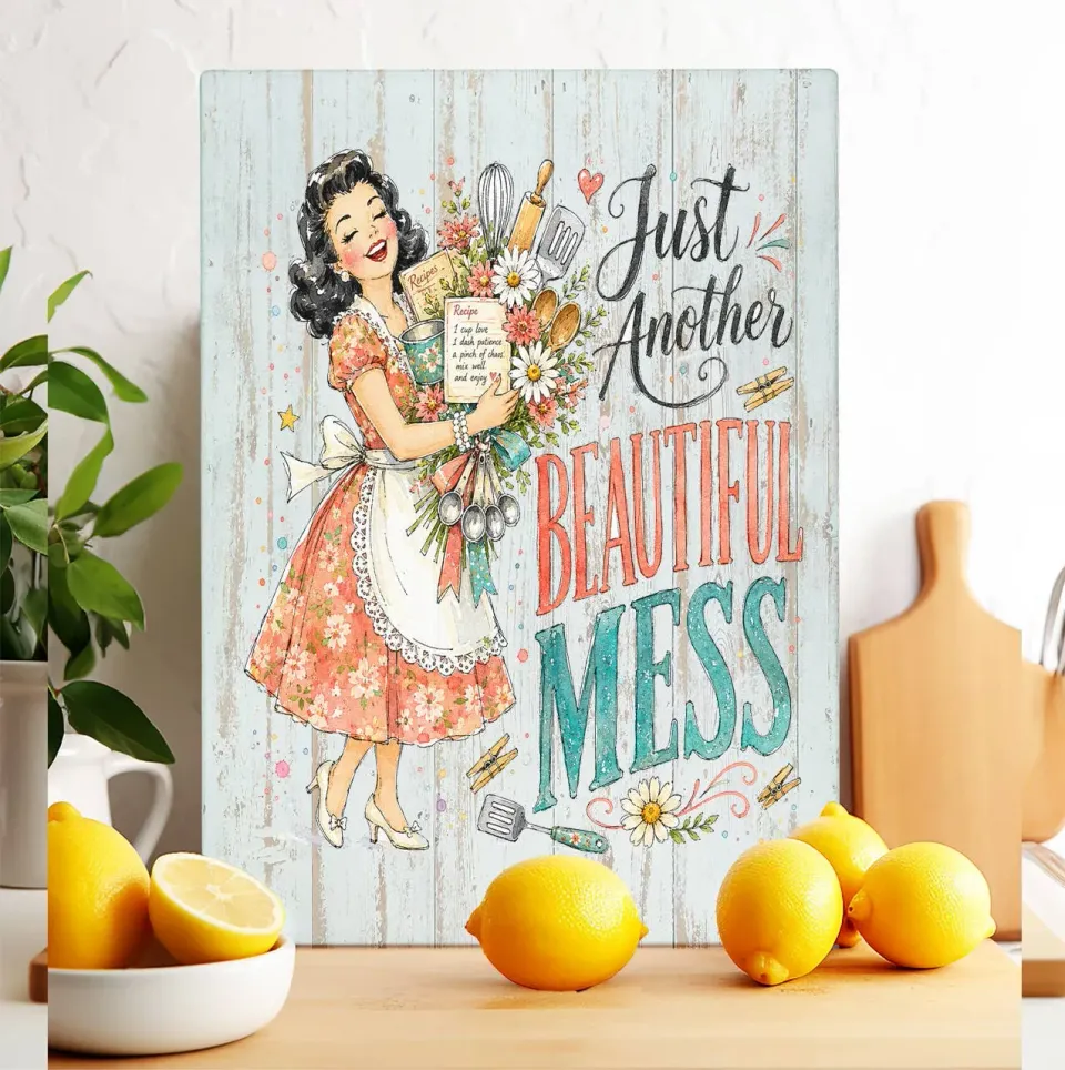 Avery Lane Gifts Housewives Beautiful Mess skærebræt 28x38 cm
