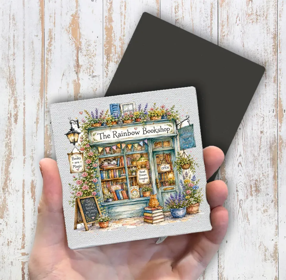 Avery Lane Whimsical Bookstore køleskabsmagnet 10x10 cm
