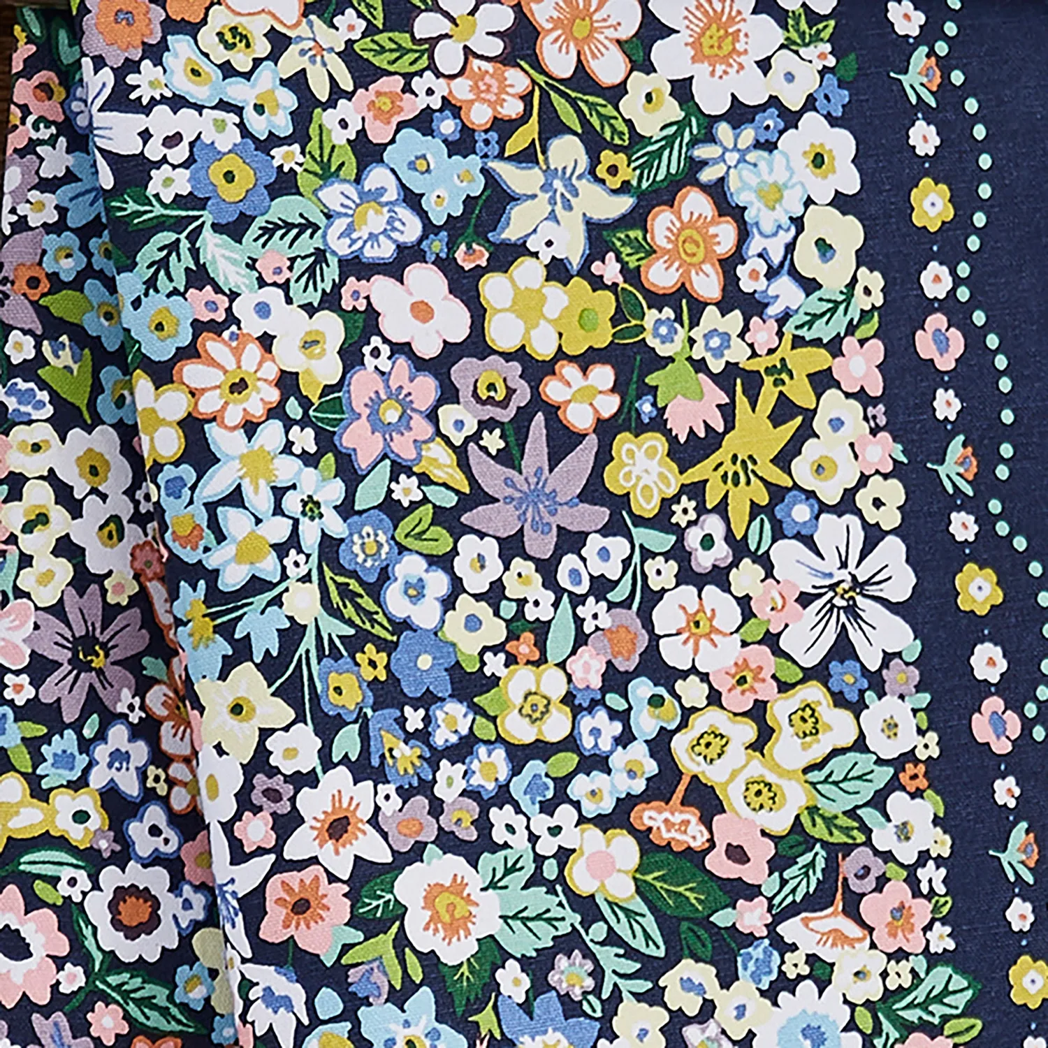 Ulster Weavers Confetti Floral viskestykke flerfarvet bomuld