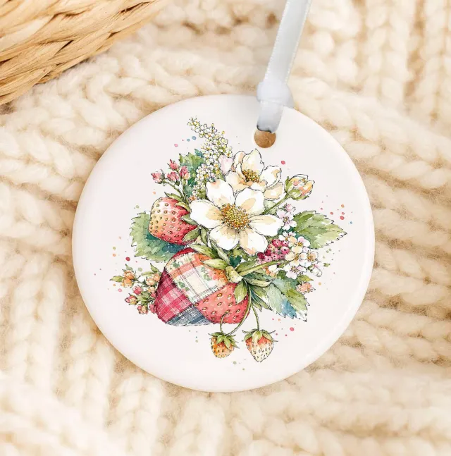 Avery Lane Gifts Strawberry juleophæng porcelæn