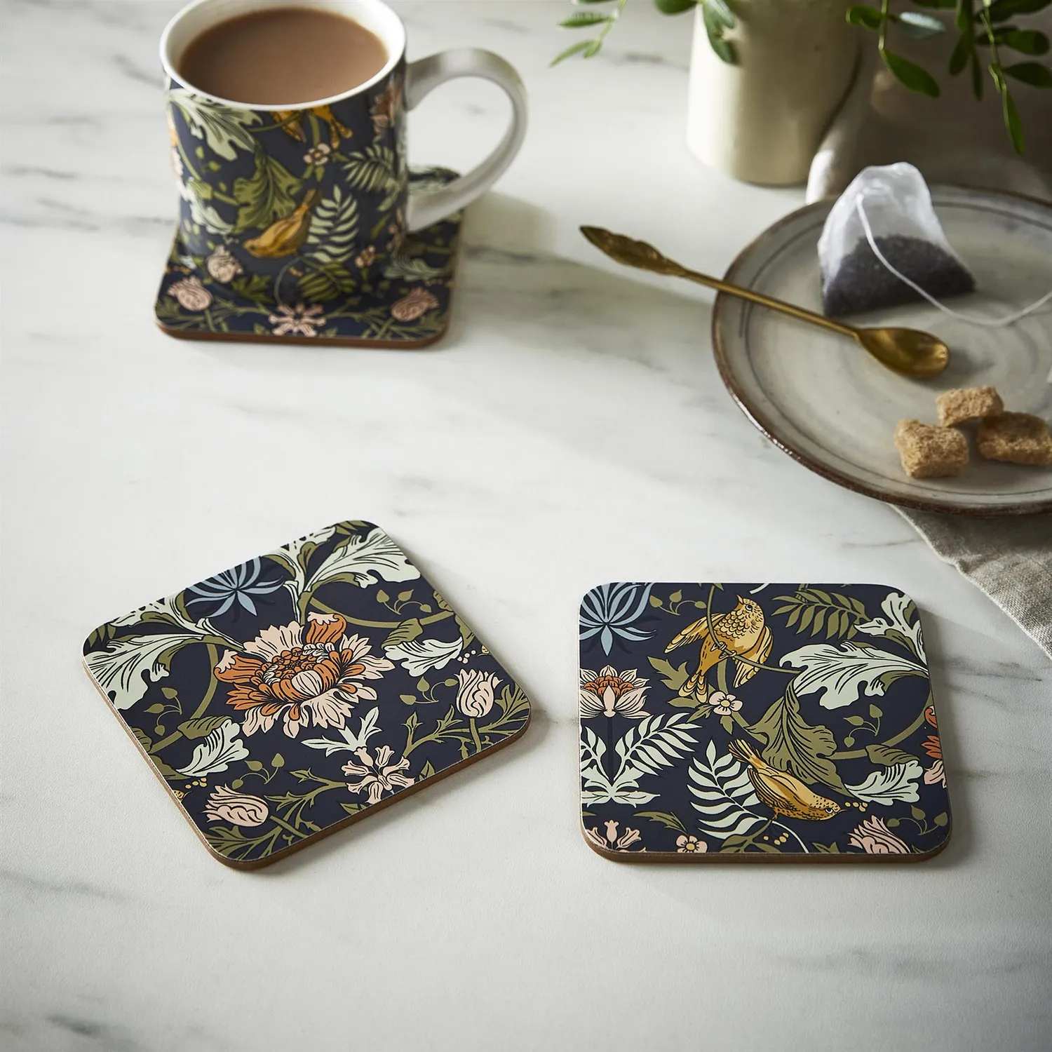 Ulster Weavers Finch & Flower krus benporcelæn navy