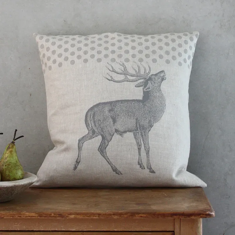 Thornback & Peel Stag & Spot pudebetræk 45x45 cm