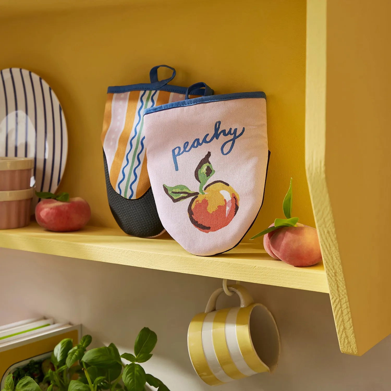 Ulster Weavers Summer Fruits grydelapper flerfarvet par