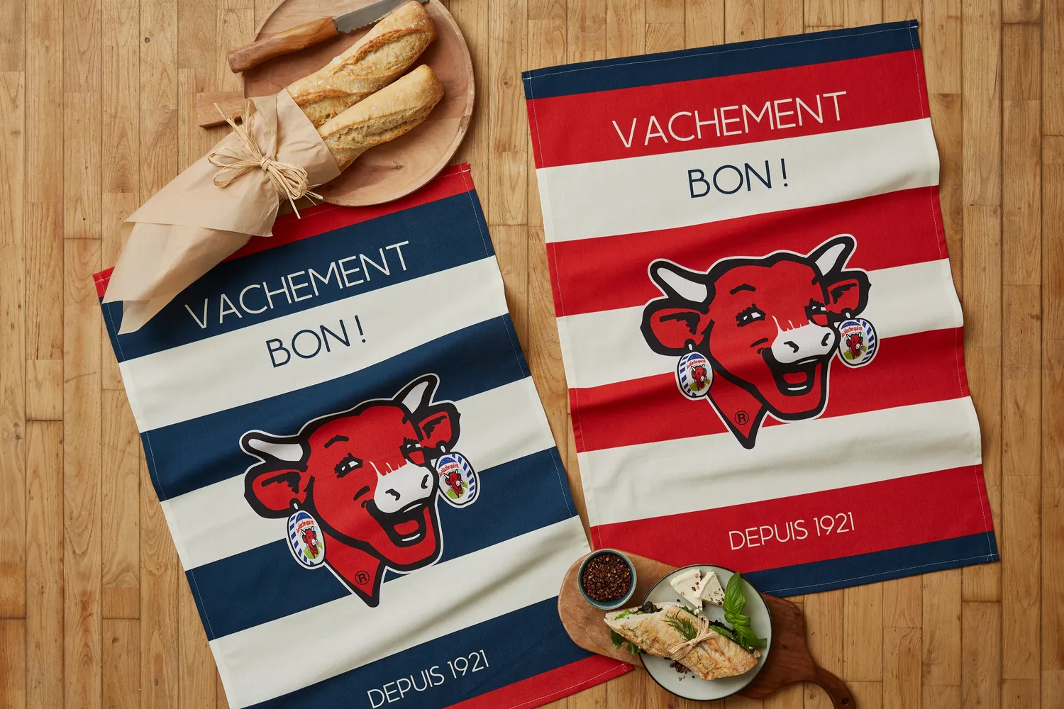 Coucke Laughing Cow viskestykke rød 50x75 bomuld