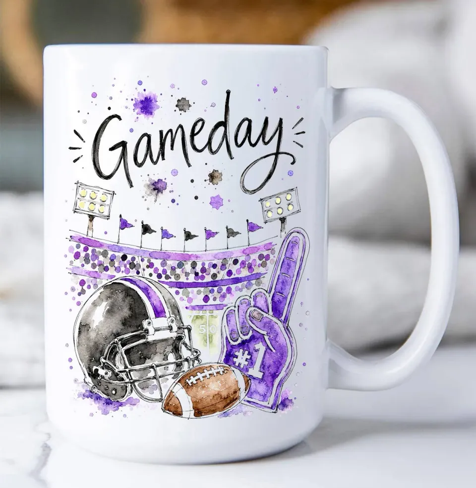 Avery Lane Gifts Gameday Football Black Purple kop 44 cl keramik