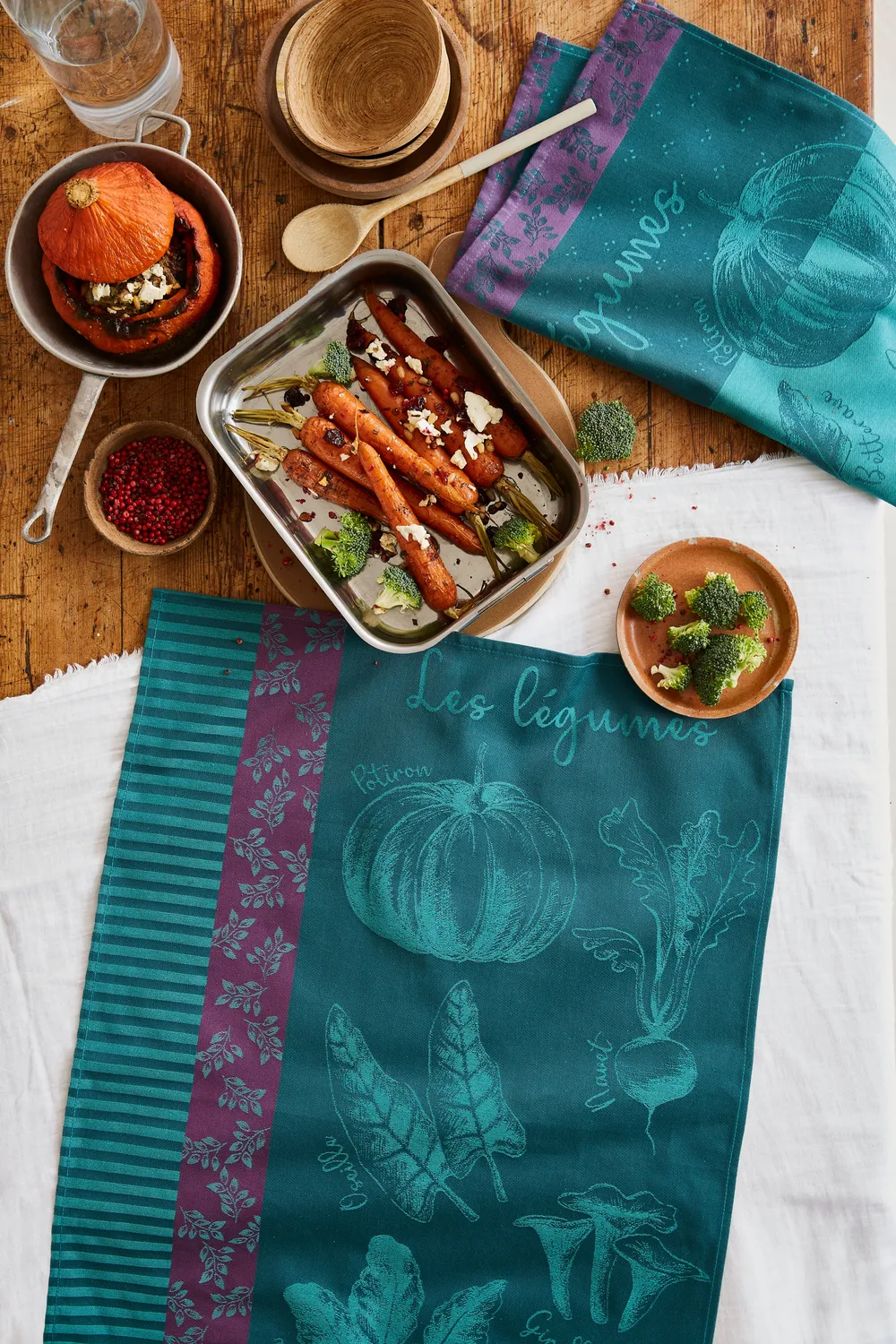 Coucke Autumn Vegetable Garden viskestykke blå 50x75 jacquard