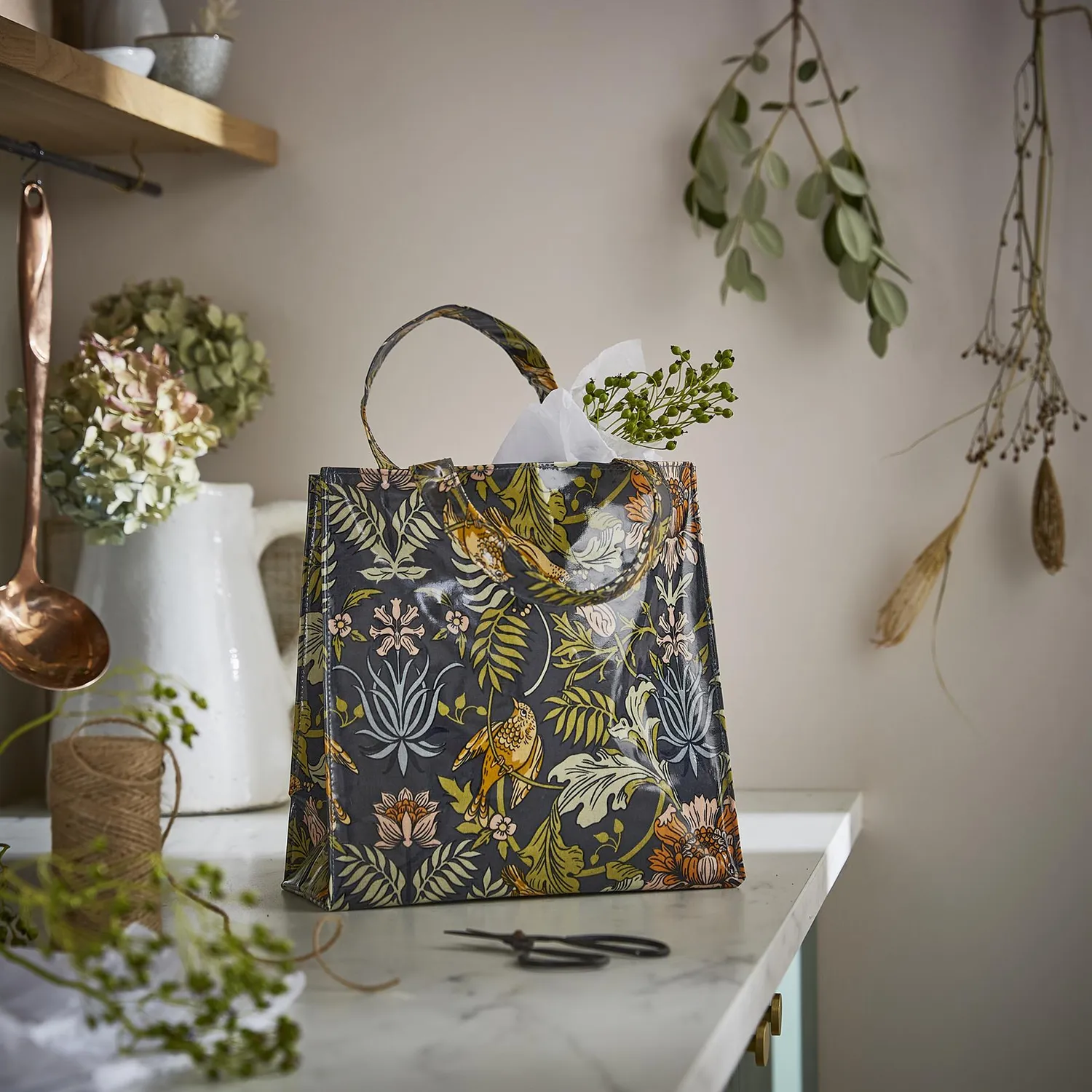 Ulster Weavers Finch & Flower taske navy lille PVC