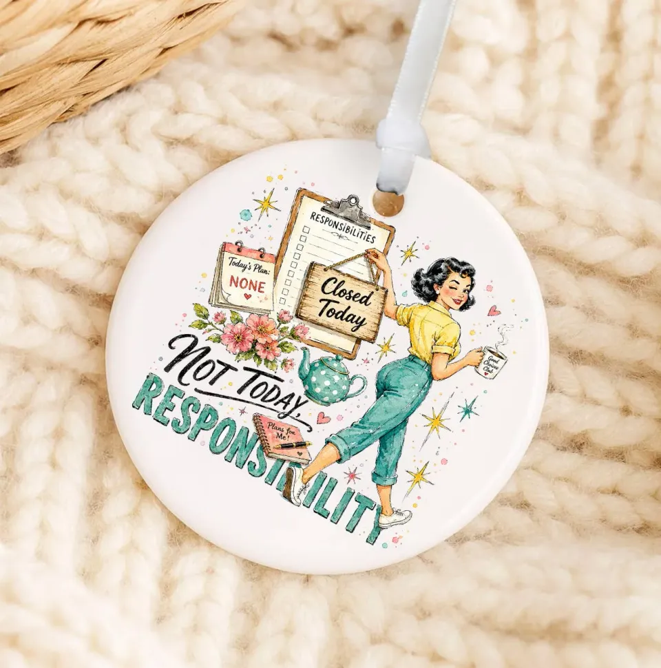 Avery Lane Gifts Housewives Not Today ornament hvid porcelæn