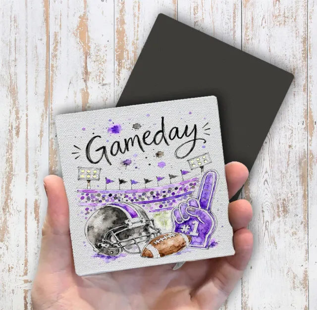 Gameday Football Black Purple køleskabsmagnet 10x10 cm