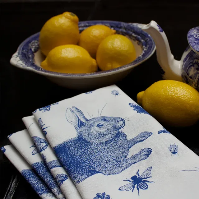 Thornback & Peel Rabbit & Cabbage stofserviet blå 45cm
