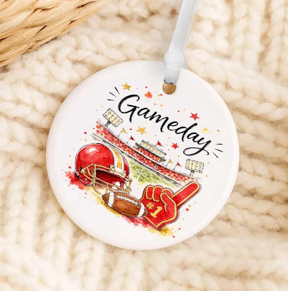 Avery Lane Gifts Gameday Football Gold Red julepynt 7,6 cm