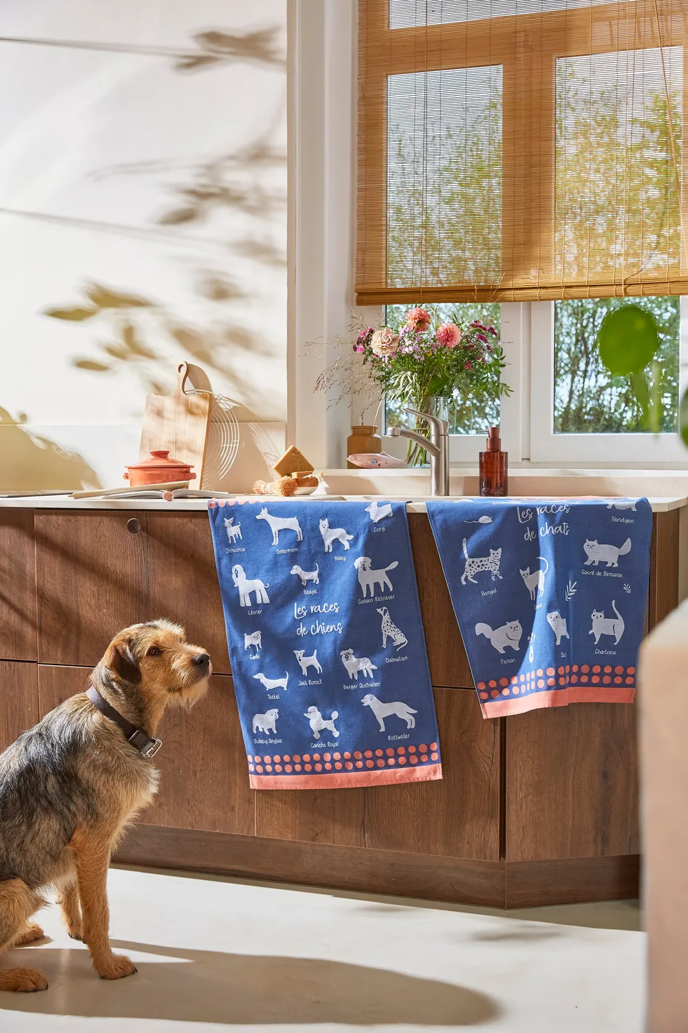 Coucke Dog Breeds viskestykke mørkeblå 50x75 cm bomuld