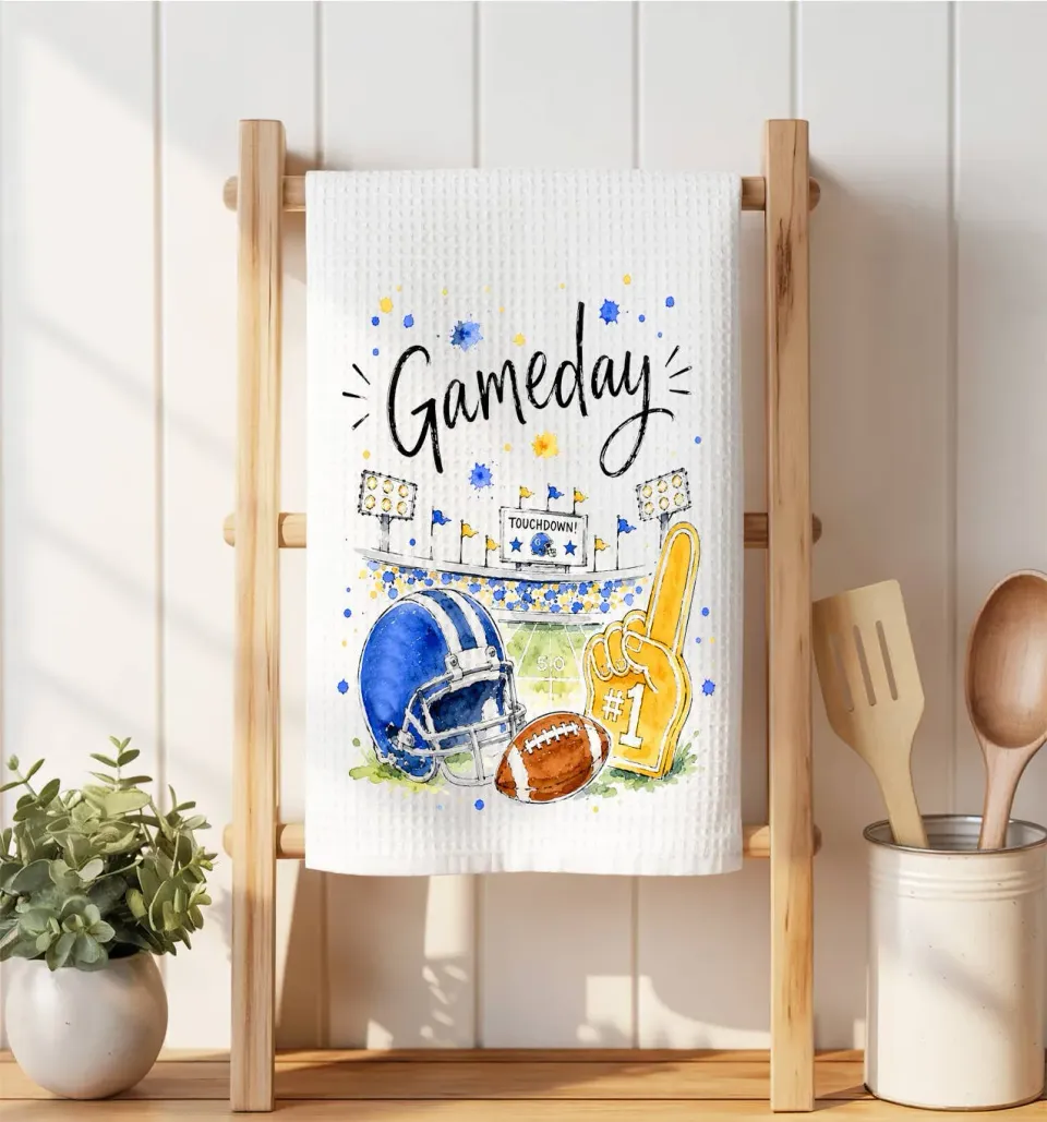 Avery Lane Gifts Gameday Football Royal Blue Gold viskestykke