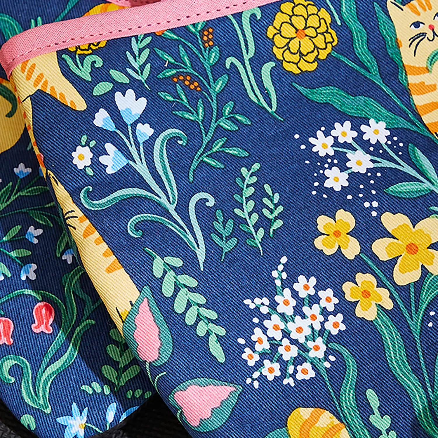 Ulster Weavers Marmalade Meadow grydelapper par navy bomuld
