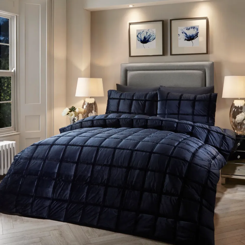 Ulster Weavers Brighton Square sengetøj navy velour double