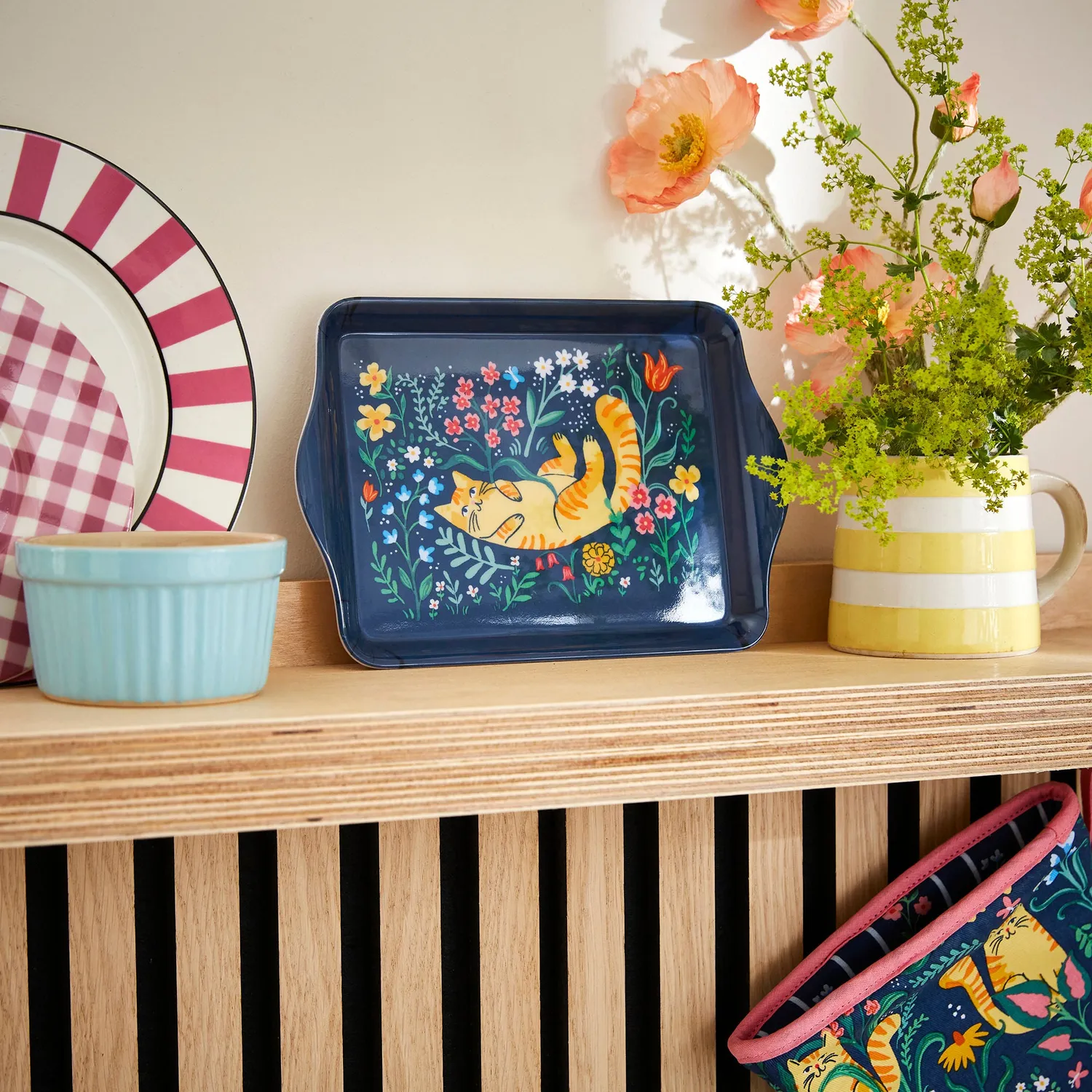 Ulster Weavers Marmalade Meadow bakke navy 21x14cm