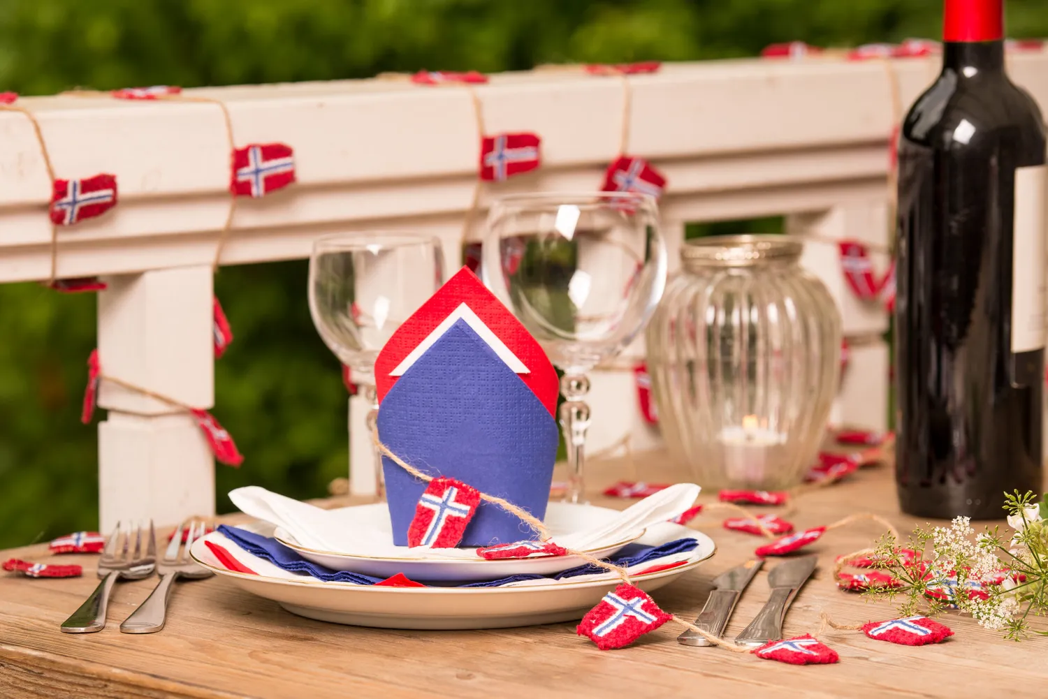 Solwang Norske Flag flagguirlande 10 stk bomuld