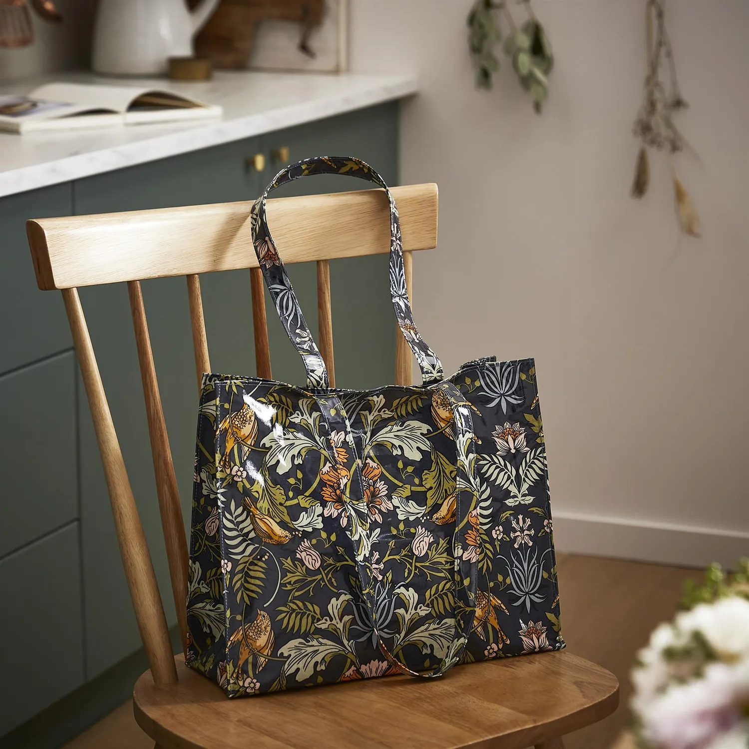Ulster Weavers Finch & Flower skuldertaske navy PVC