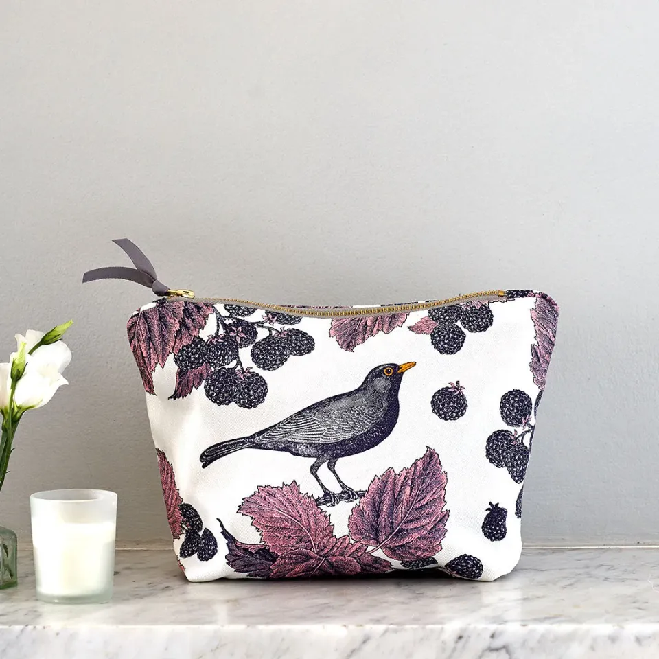 Thornback & Peel Blackbird & Bramble toilettaske stor lilla