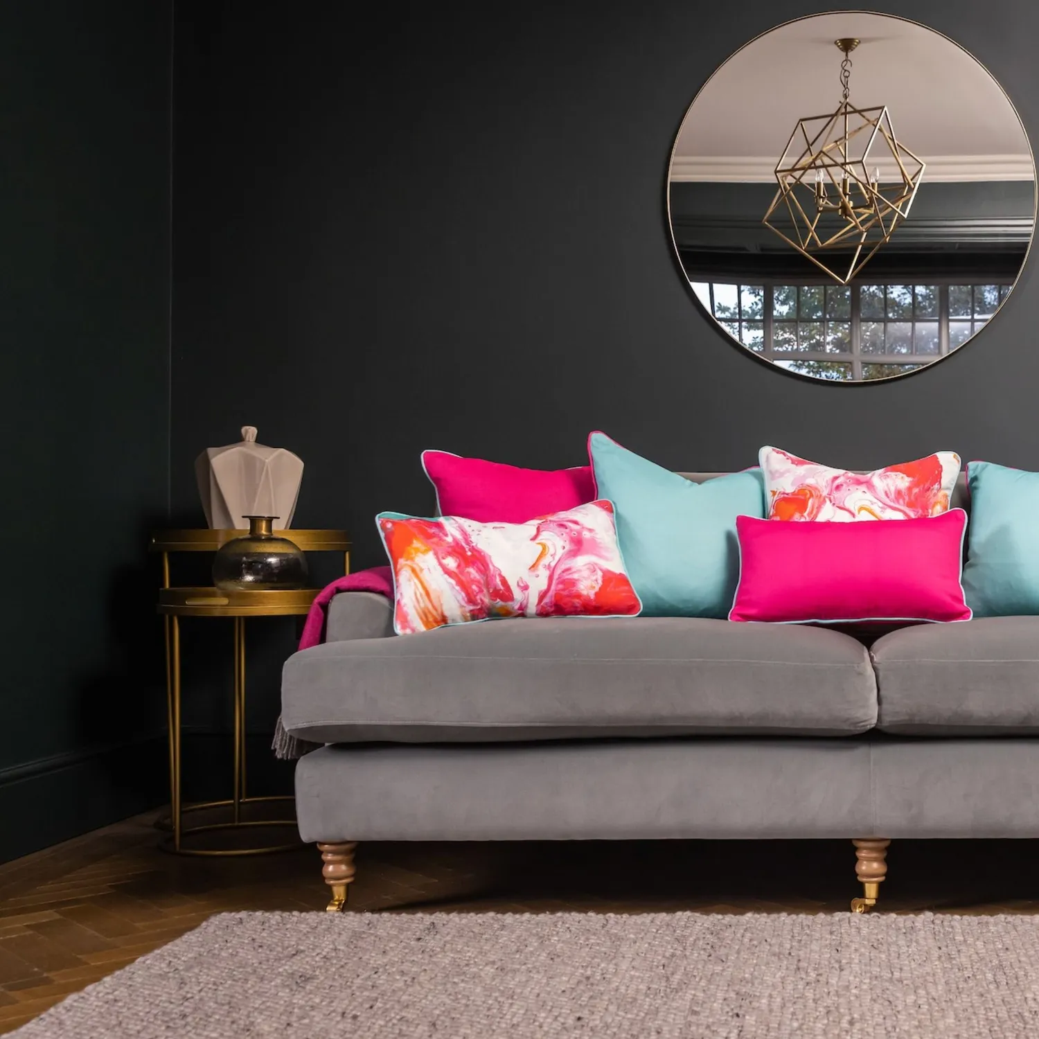 Ulster Weavers Cardinal Marble pude 50x50 cerise