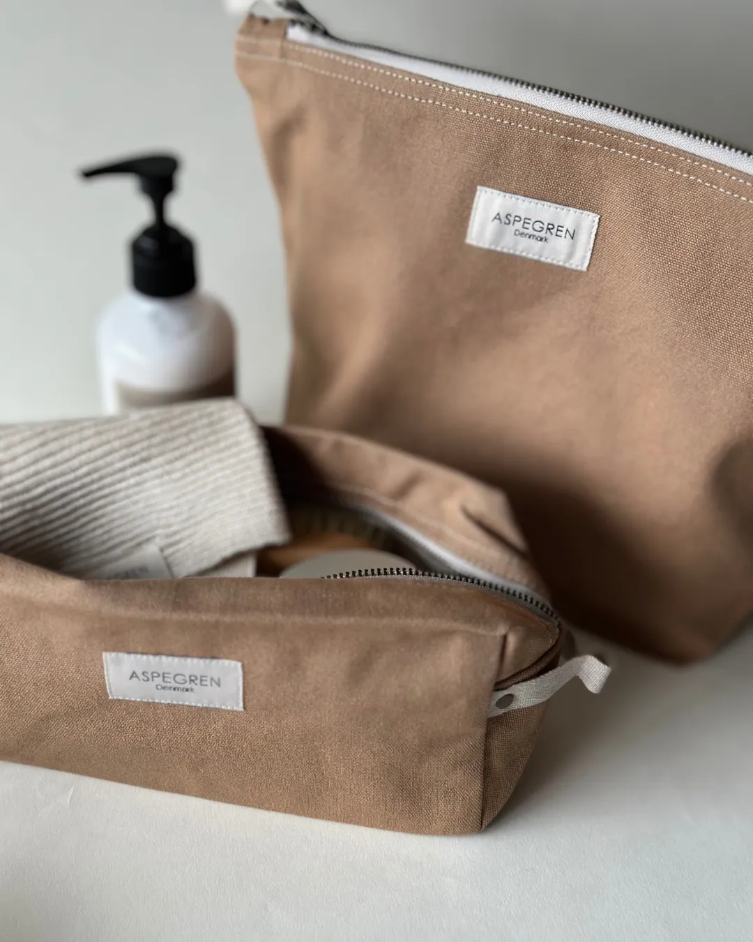 AspEgren Pouch Case Large toilettaske lark 10x23x30 cm